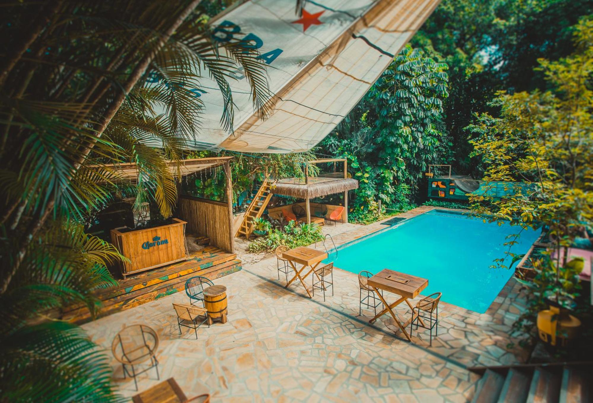 Hostel Da Vila Ilhabela Exterior photo