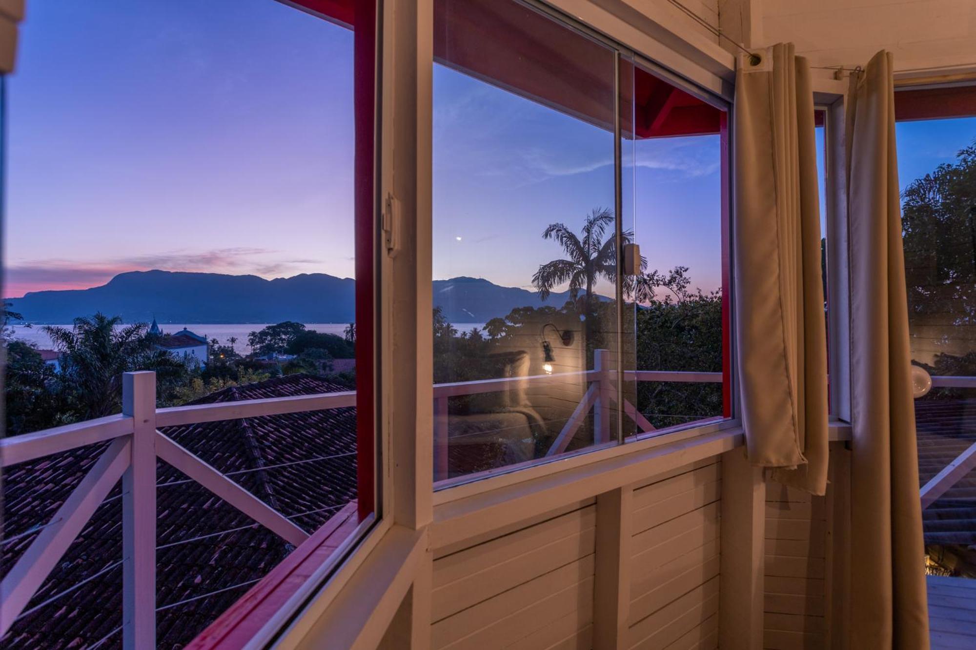 Hostel Da Vila Ilhabela Exterior photo