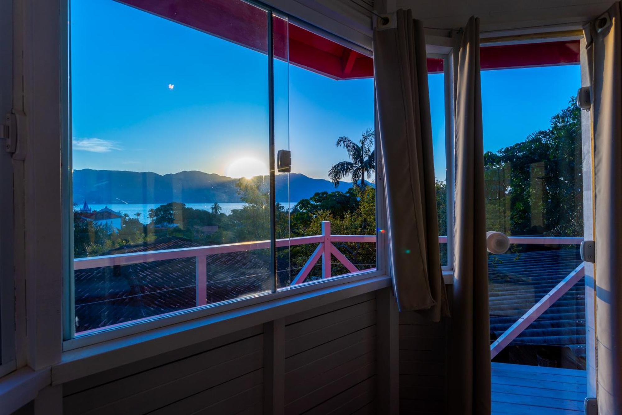 Hostel Da Vila Ilhabela Exterior photo